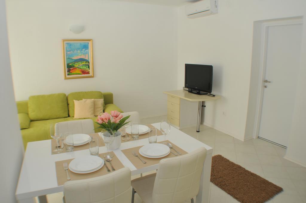 Apartments Gala 波雷奇 客房 照片