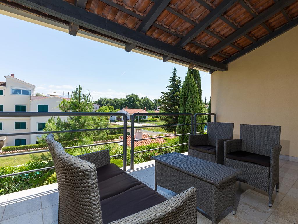 Apartments Gala 波雷奇 外观 照片
